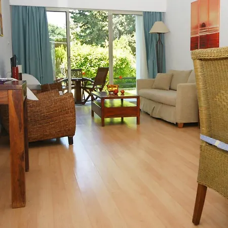 Resitour - Gardens *