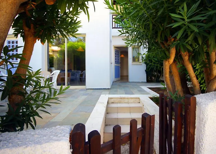 Resitour - Gardens Appartement *